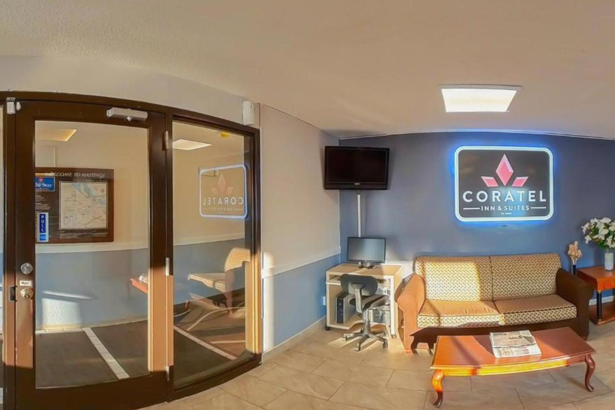 Coratel Inn & Suites By Jasper Hastings エクステリア 写真