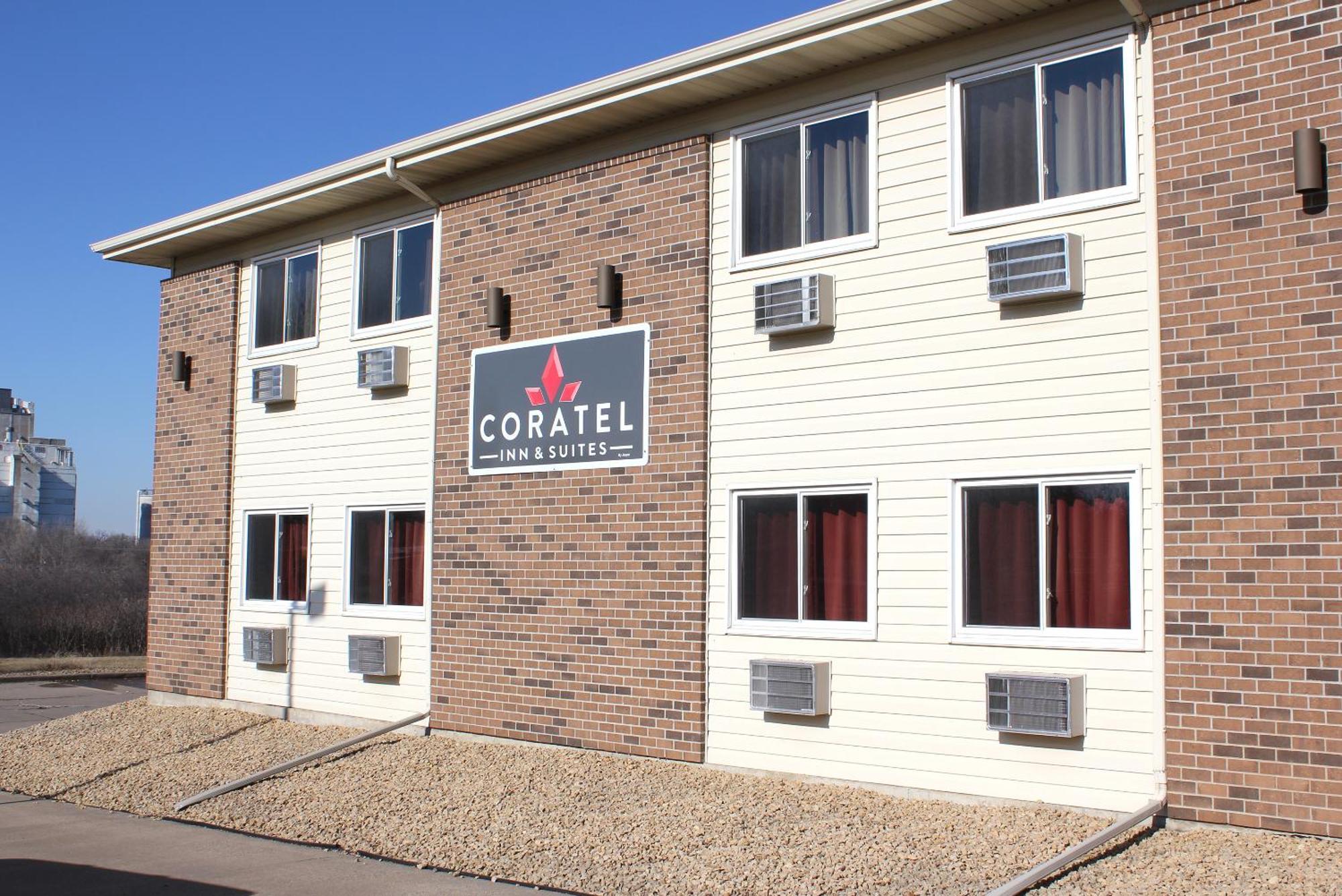 Coratel Inn & Suites By Jasper Hastings エクステリア 写真
